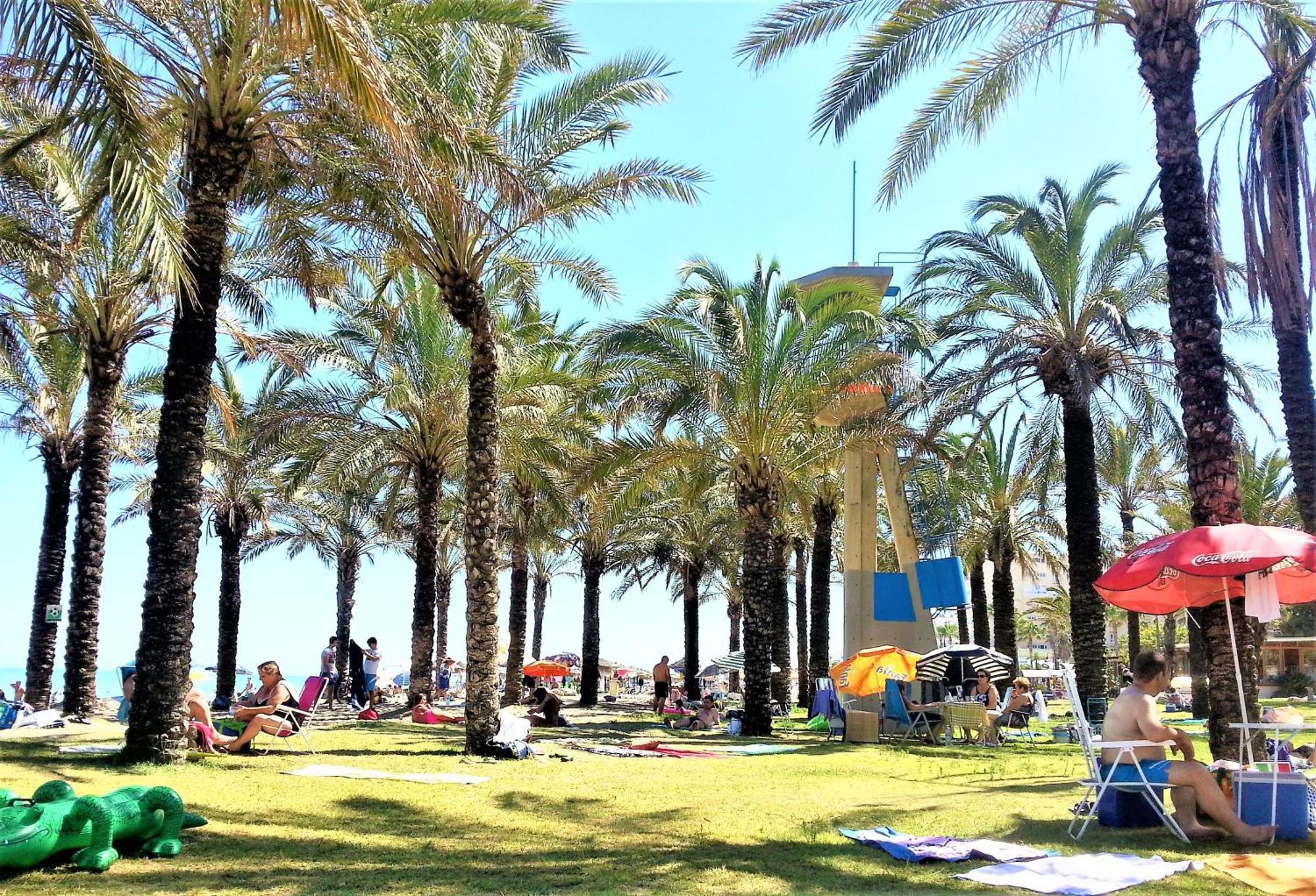 Carihuela Playa - 2ª Linea De Playa - Piscina - Parking Gratis Apartment Torremolinos Ngoại thất bức ảnh